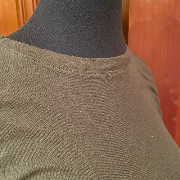 Lot of 2, size 4 shirts - Picture 6 of 10